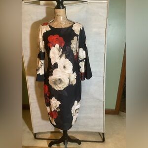 Calvin Klein, Black, red & tan floral print dress. Sz 10